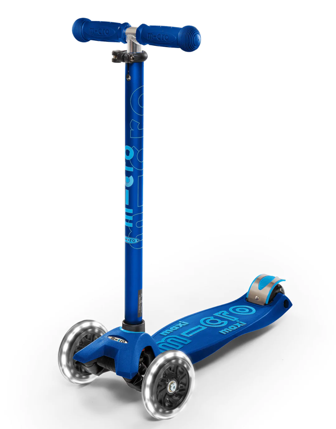 Micro Maxi Deluxe LED Kids Scooter